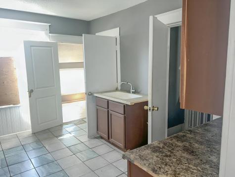 686 Sherburne Avenue Saint Paul MN 55104