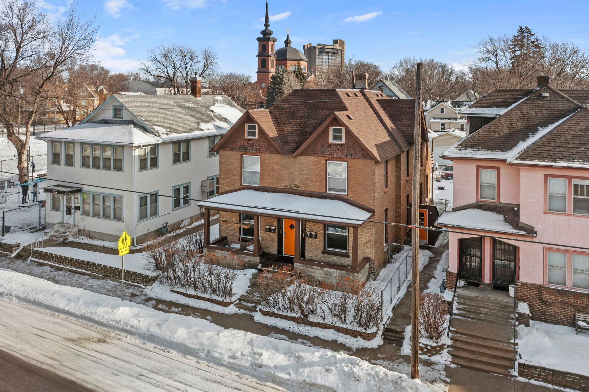 1609 4th Street NE Minneapolis MN 55413