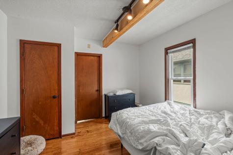 1609 4th Street NE Minneapolis MN 55413