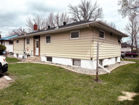 2606 9th Street N Fargo ND 58102