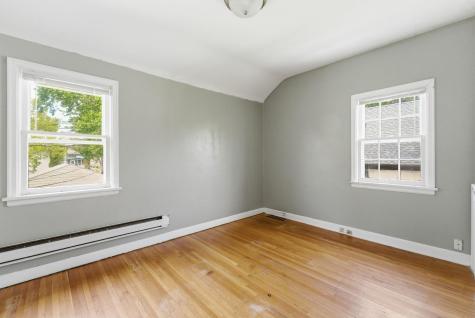 1545 Laurel Avenue Saint Paul MN 55104