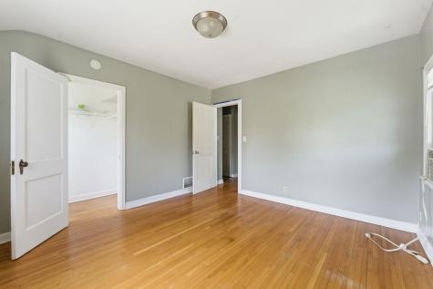 1545 Laurel Avenue Saint Paul MN 55104