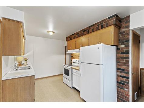 5347 4th Street NE Fridley MN 55421