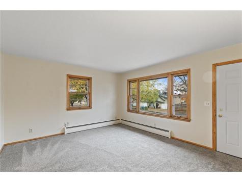 5347 4th Street NE Fridley MN 55421