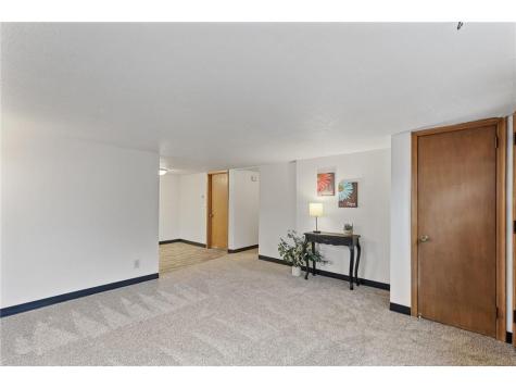 5347 4th Street NE Fridley MN 55421