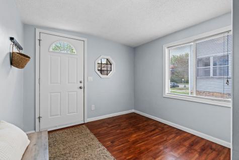 385 - 387 Stryker Avenue West Saint Paul MN 55107