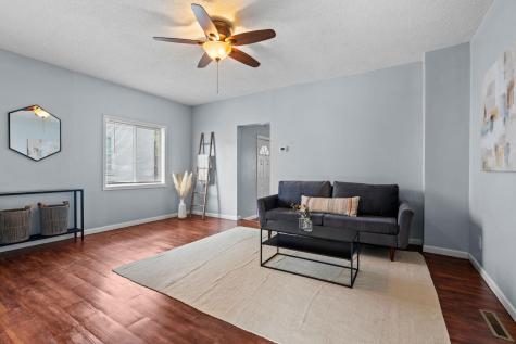 385 - 387 Stryker Avenue West Saint Paul MN 55107