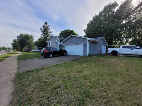 3101 81st Avenue N Brooklyn Park MN 55443