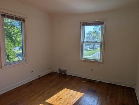 1049 Gorman Avenue West Saint Paul MN 55118