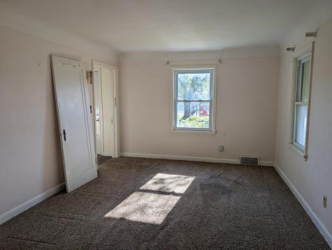 1049 Gorman Avenue West Saint Paul MN 55118