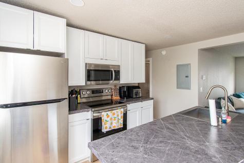 120 University Drive S Fargo ND 58103