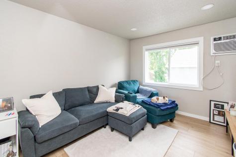 120 University Drive S Fargo ND 58103