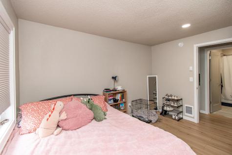 120 University Drive S Fargo ND 58103