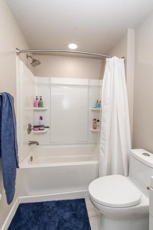 120 University Drive S Fargo ND 58103