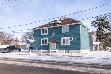 120 University Drive S Fargo ND 58103