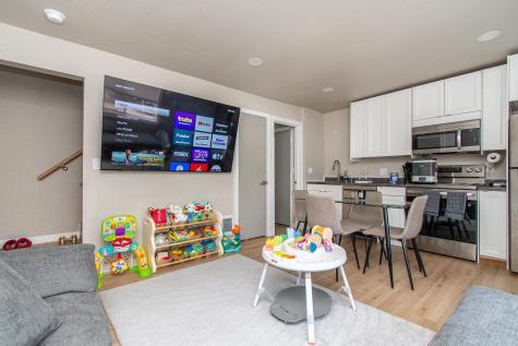 120 University Drive S Fargo ND 58103