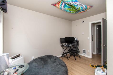 120 University Drive S Fargo ND 58103