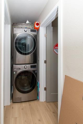 120 University Drive S Fargo ND 58103