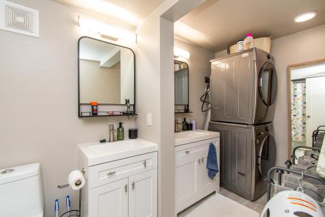 120 University Drive S Fargo ND 58103