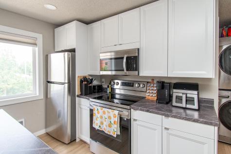 120 University Drive S Fargo ND 58103