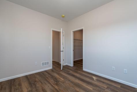 3117 & 3119 Noble Drive Mankato MN 56001