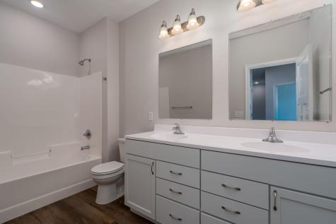 3117 & 3119 Noble Drive Mankato MN 56001