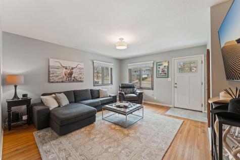 5725 Xerxes Avenue S Minneapolis MN 55410
