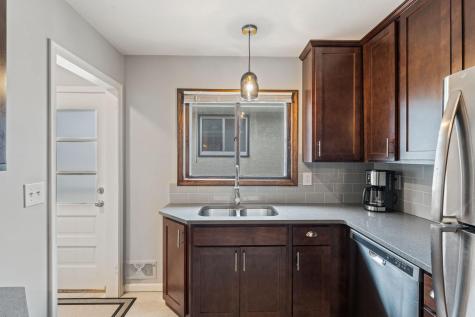 5725 Xerxes Avenue S Minneapolis MN 55410