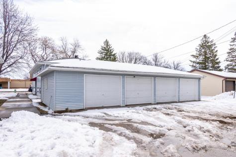 1813 13 1/2 Street S Fargo ND 58103