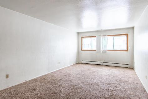 1813 13 1/2 Street S Fargo ND 58103