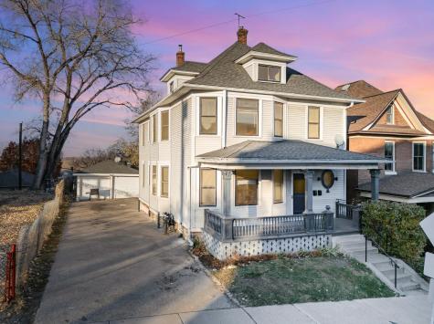 11 Como Avenue Saint Paul MN 55103