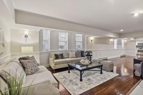 1820 Girard Avenue S Minneapolis MN 55403
