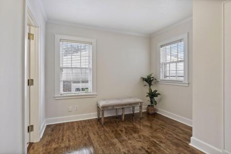 1820 Girard Avenue S Minneapolis MN 55403
