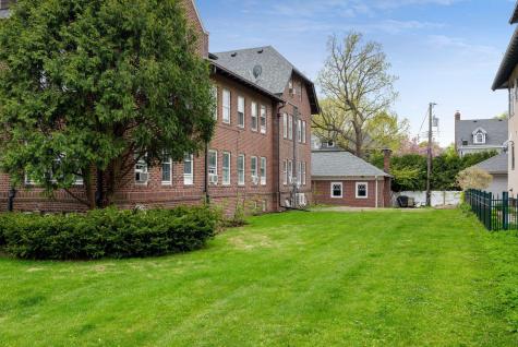 1820 Girard Avenue S Minneapolis MN 55403