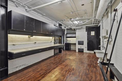 1820 Girard Avenue S Minneapolis MN 55403