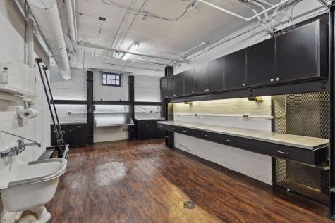 1820 Girard Avenue S Minneapolis MN 55403