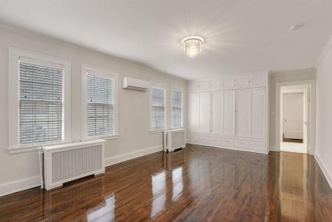 1820 Girard Avenue S Minneapolis MN 55403