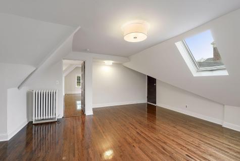 1820 Girard Avenue S Minneapolis MN 55403