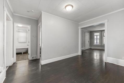 680 Lawson Avenue E Saint Paul MN 55106