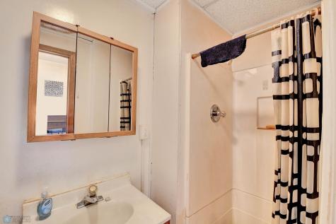 205 3rd Avenue SE Valley City ND 58072