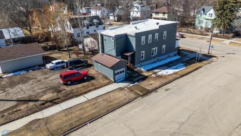 205 3rd Avenue SE Valley City ND 58072