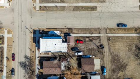 205 3rd Avenue SE Valley City ND 58072