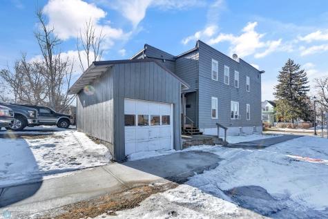 205 3rd Avenue SE Valley City ND 58072