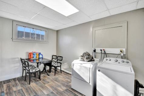 205 3rd Avenue SE Valley City ND 58072