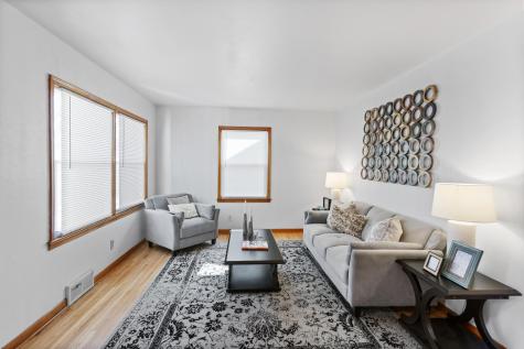 3747 Major Avenue N Robbinsdale MN 55422