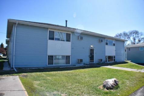 1011 19th Street S Moorhead MN 56560