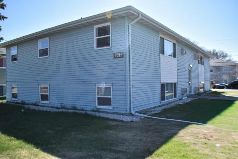 1011 19th Street S Moorhead MN 56560