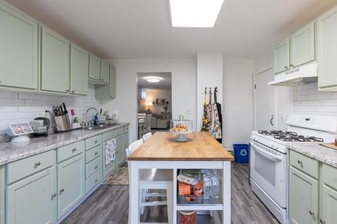 865 Thomas Avenue Saint Paul MN 55104