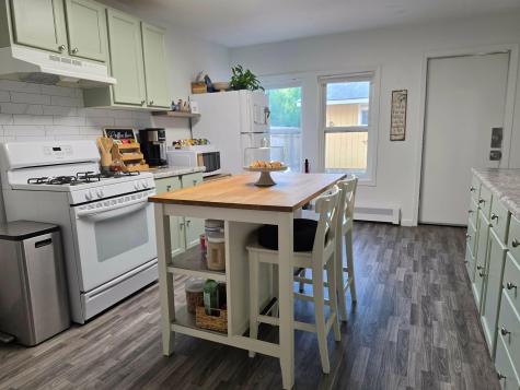865 Thomas Avenue Saint Paul MN 55104