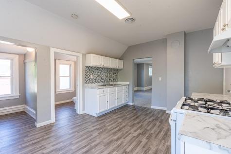 865 Thomas Avenue Saint Paul MN 55104